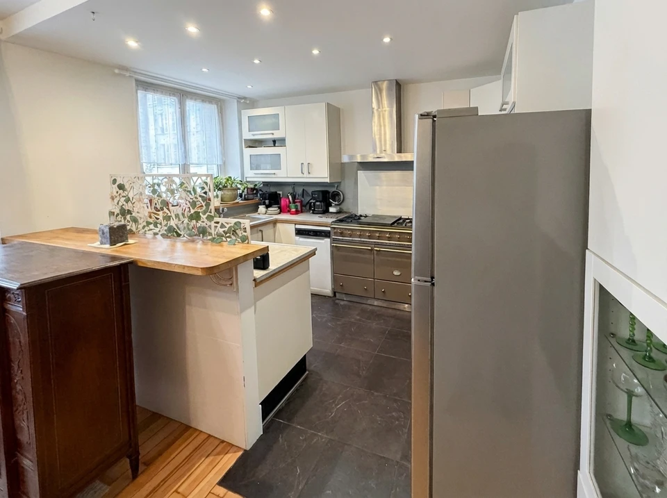 Renovation d'appartement avec comparaison avant-après